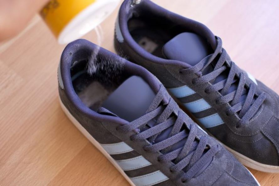 Malu Kasut Berbau Busuk & Kaki Bau Hapak?Jom Ikuti Tips